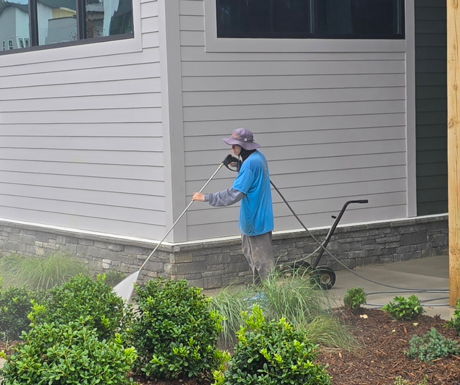 PWC - Commercial Services - Common Ground Cleaning