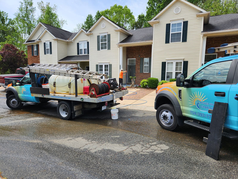 Power Wash Charlotte professional team and truck Charlotte NC